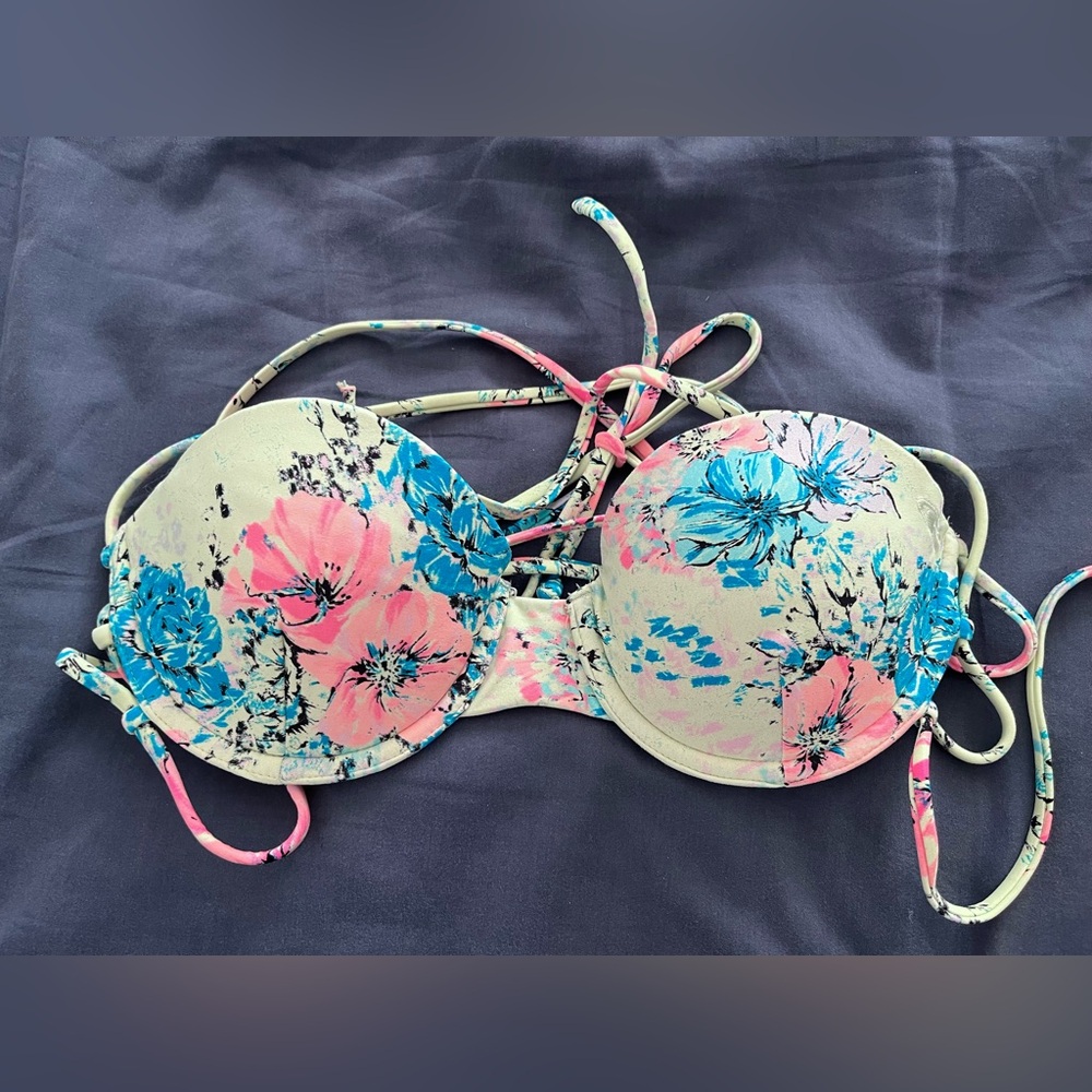 O’Neill pale neon yellow? Floral Strapless/halter Bikini Top Sz S underwire
